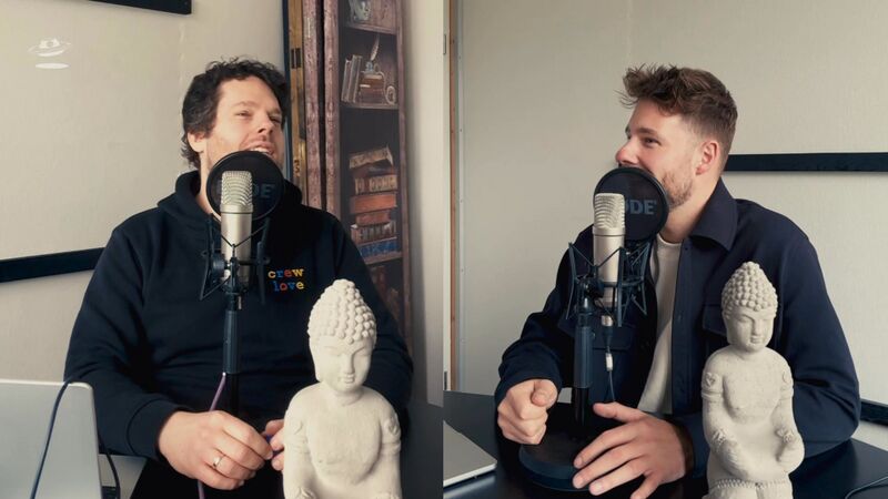 Datei:VUFO 405 Thumbnail.jpg