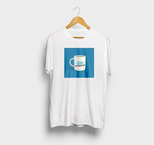 Datei:Merch tasse T-shirt.jpg